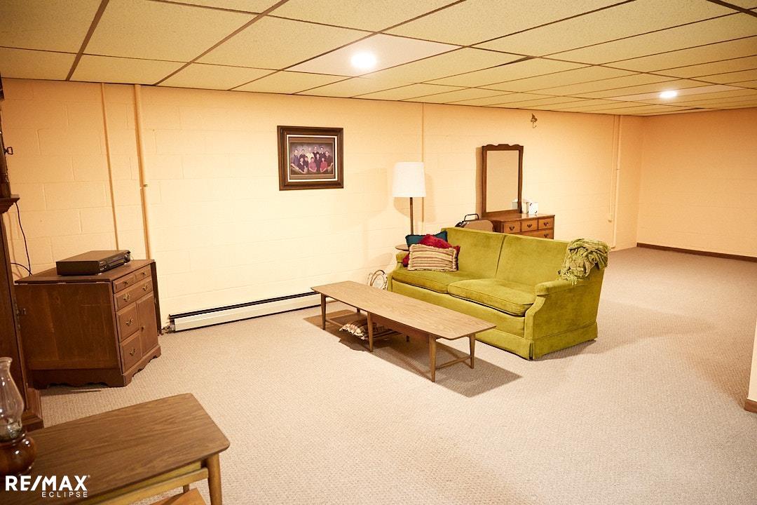 2557 Chicago Road Warren, MI 48092 - Photo 37 of 63