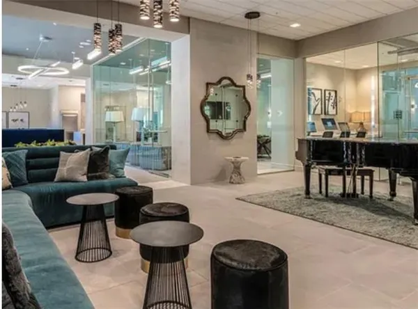 $1,925 | 1535 Canal Street, Unit 623, New Orleans, LA 70112