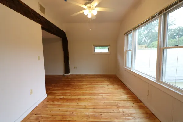 $3,000 | 2 Oak Street, Westport, CT 06880