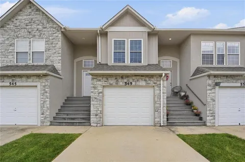 $225,000 | 549 South Woodson Lane, Gardner, KS 66030