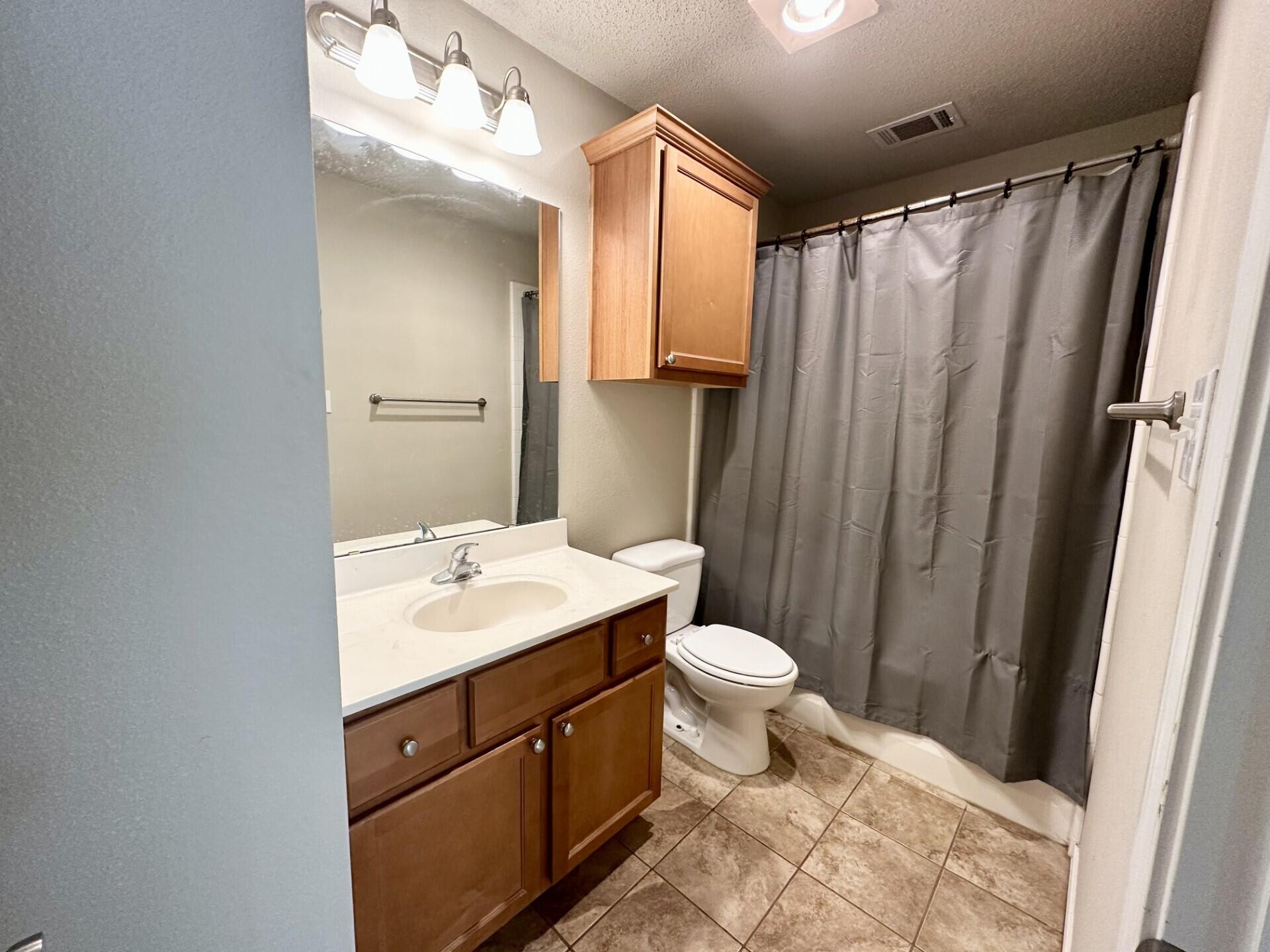 2106 Main Street, Unit 4 Lubbock, TX 79401 - Photo 18 of 27 18