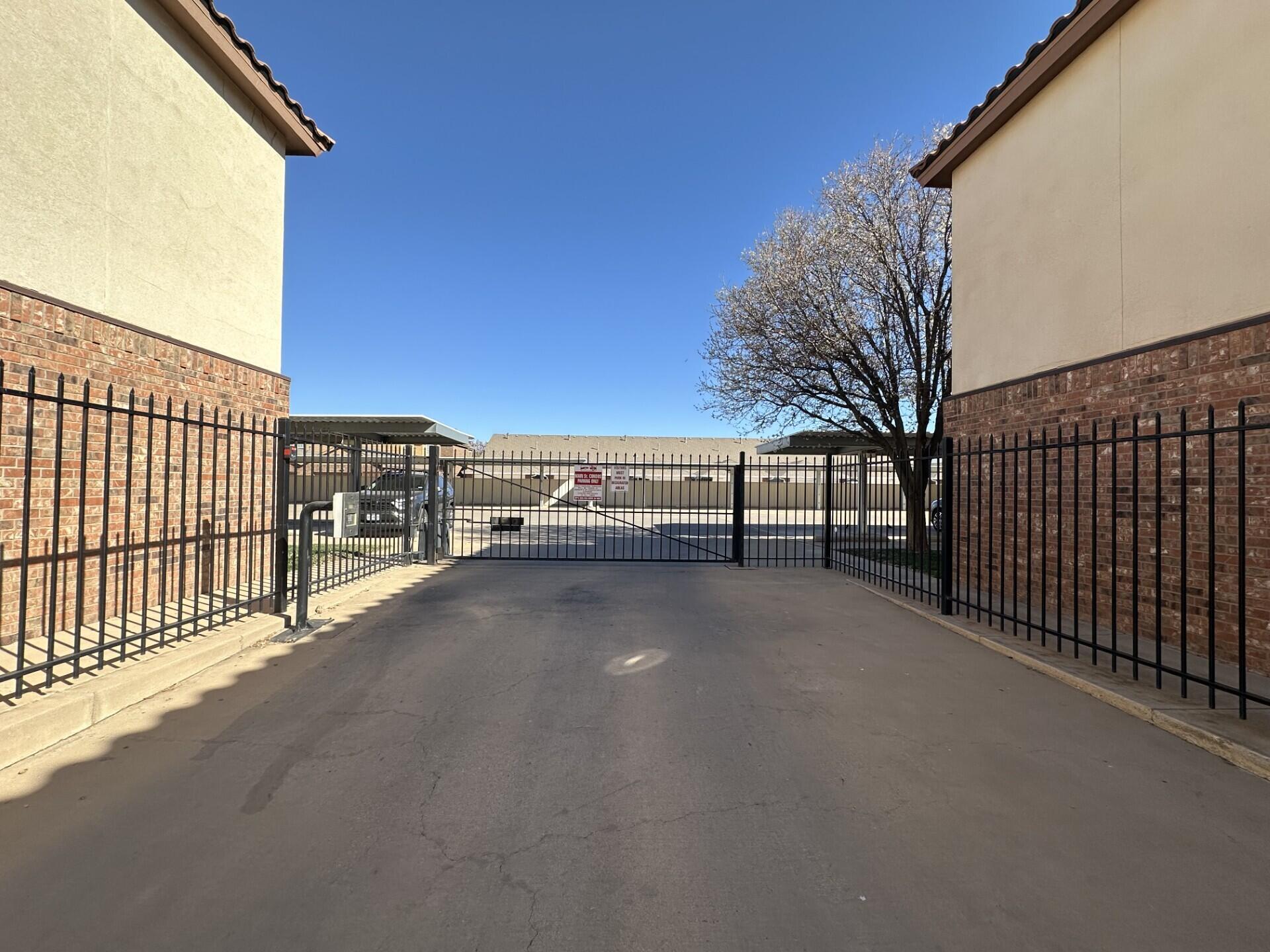 2106 Main Street, Unit 4 Lubbock, TX 79401 - Photo 3 of 27 3