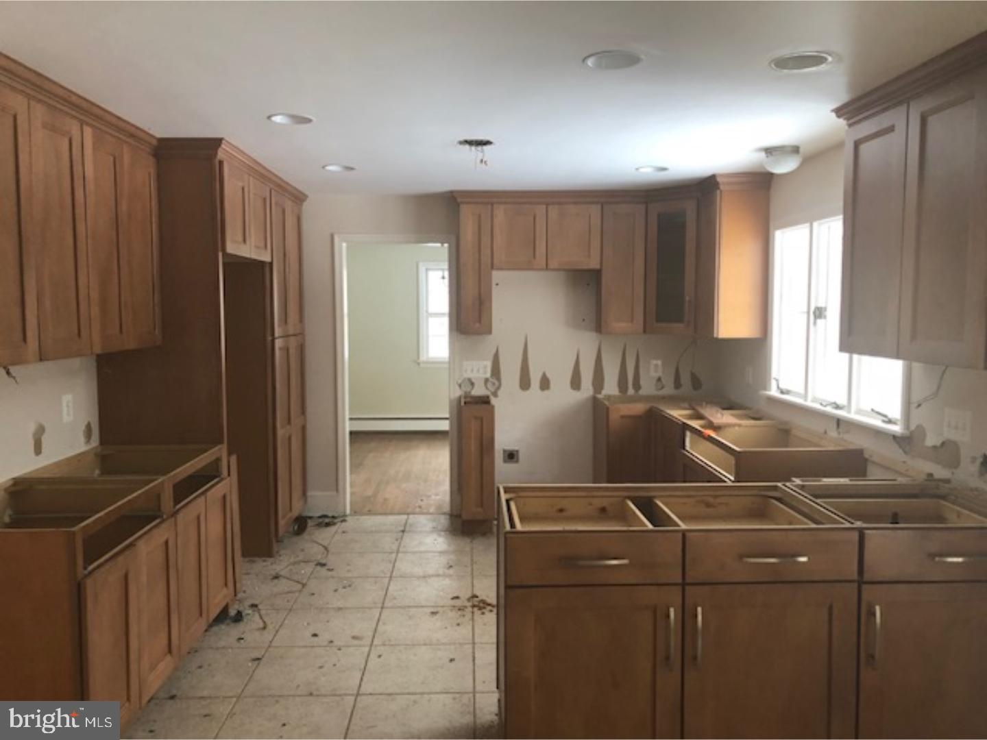 23 Elm Ridge Road Pennington, NJ 08534 - Photo 8 of 20 Kitchen