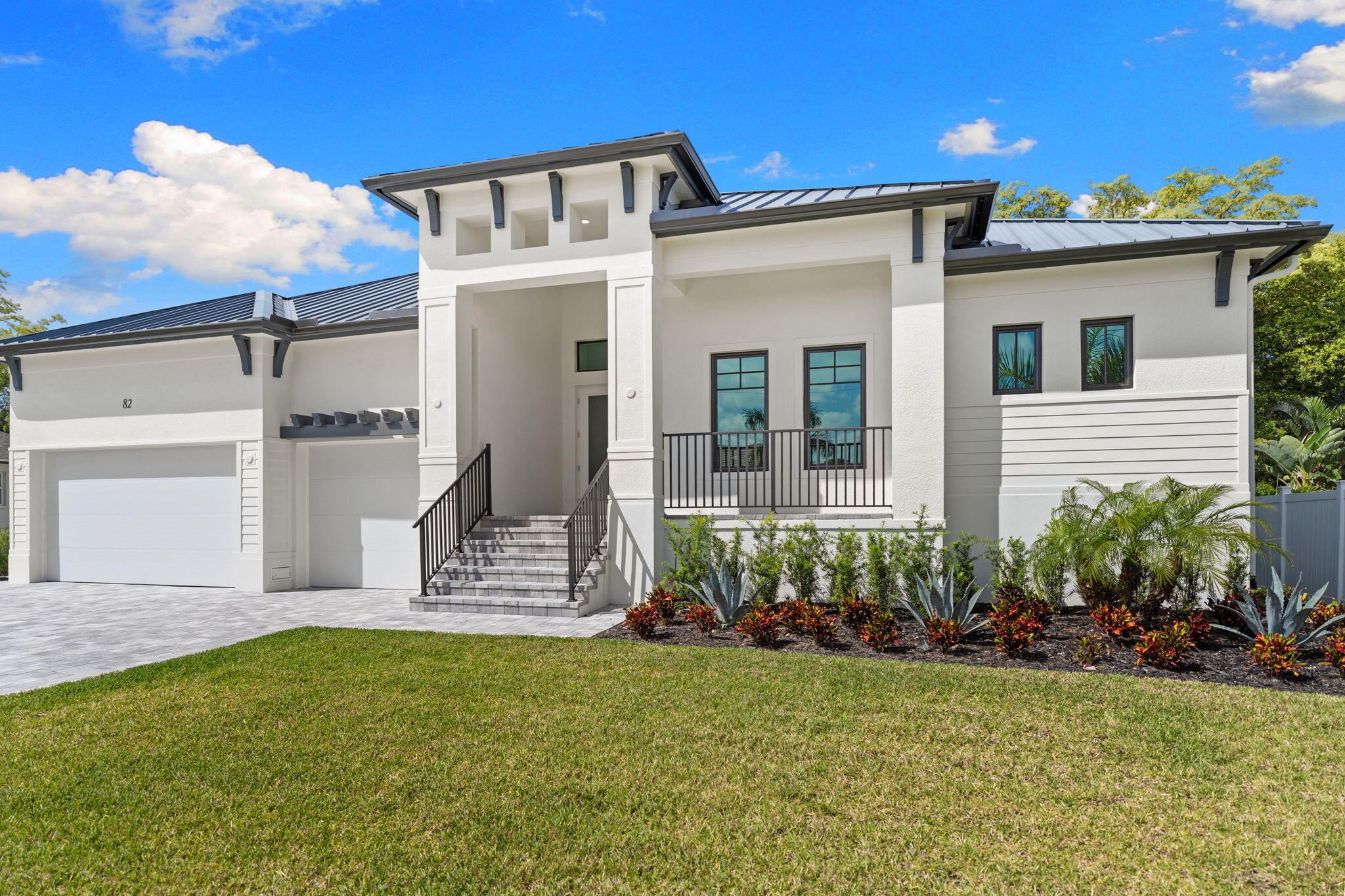 82 Tahiti Road Marco Island, FL 34145 - Photo 42 of 47 4-web-or-mls-DSC08964