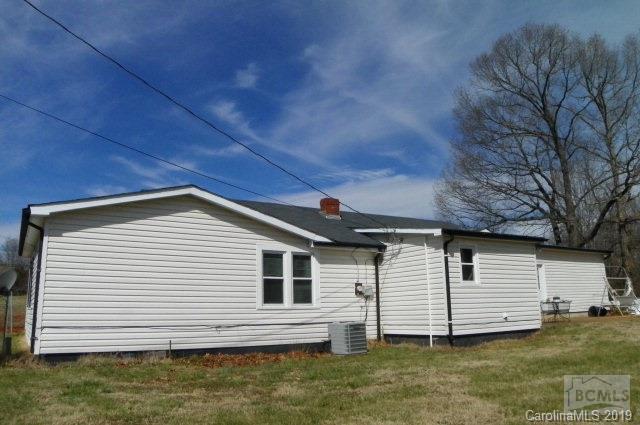 1077 Enola Road Morganton, NC 28655 - Photo 2 of 16 Gallery Image 2