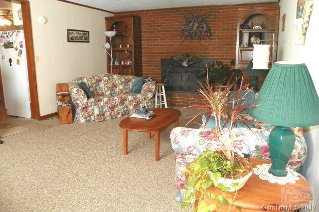 1077 Enola Road Morganton, NC 28655 - Photo 4 of 16 Gallery Image 4