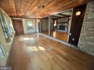 1482 Hilltop Road Leesport, PA 19533 - Photo 10 of 41 Den