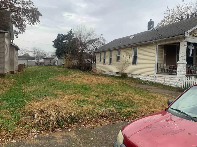 $10,000 | 1014 North 2nd Avenue, Evansville, IN 47710
