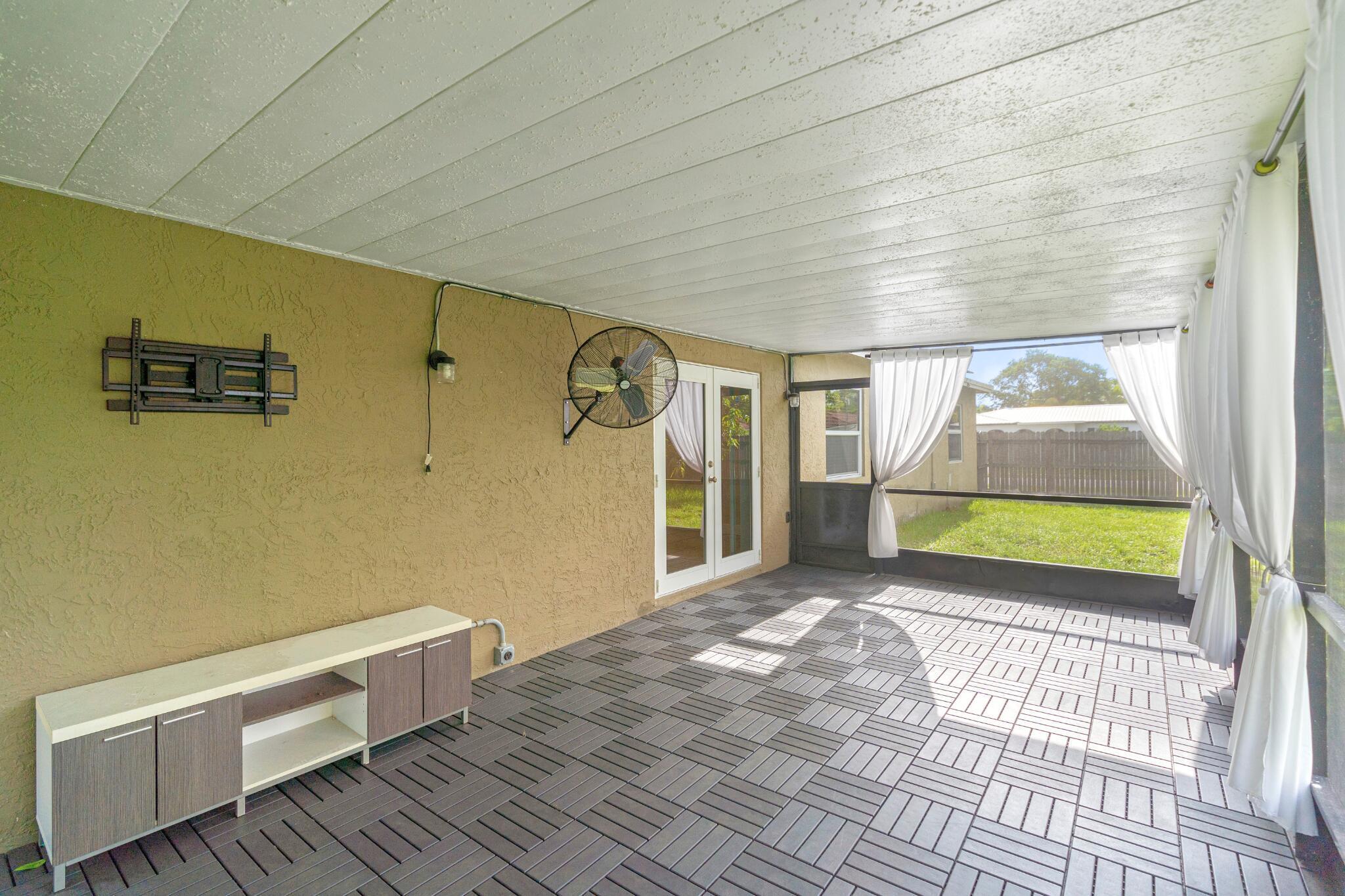 4784 Alfresco Street Boca Raton, FL 33428 - Photo 15 of 34 Enclosed Patio