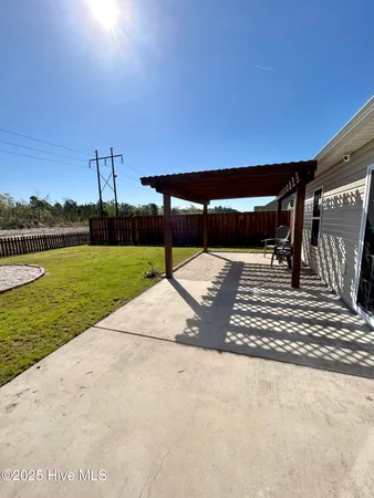 $1,800 | 294 Wood House Drive, Jacksonville, NC 28546