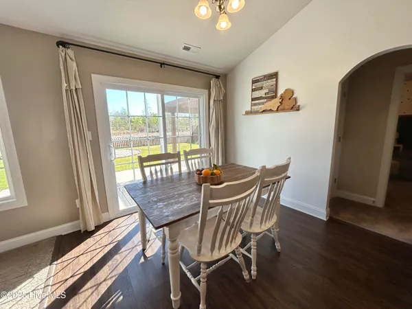 $1,800 | 294 Wood House Drive, Jacksonville, NC 28546