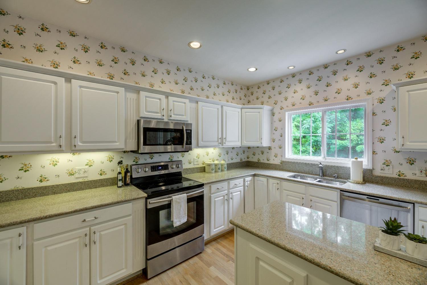 538 Hopper Hill Farm Road Cincinnati, OH 45255 - Photo 15 of 39 Gallery Image 15
