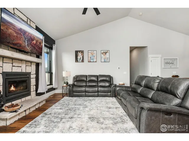 $677,900 | 894 Turkey Roost Drive, Livermore, CO 80536