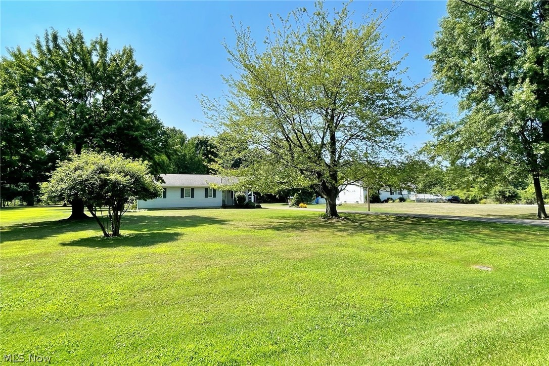 1560 Claus Road Vermilion, OH 44089 - Photo 1 of 9