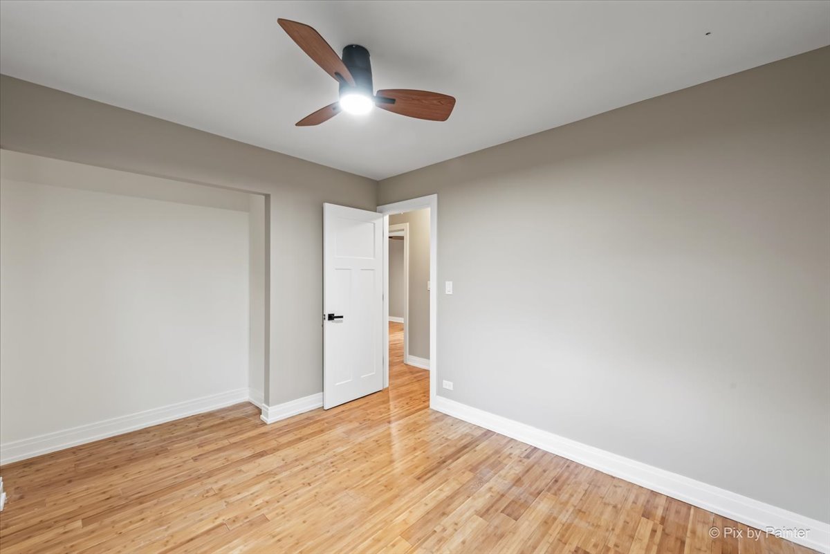 542 East Briarcliff Road Bolingbrook, IL 60440 - Photo 17 of 26 a view of an empty room