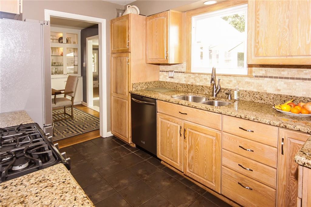 6025 Garver Road Indianapolis, IN 46208 - Photo 11 of 25 Gallery Image 11