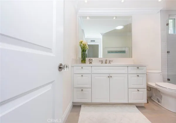 $6,200 | 11 Wickland, Irvine, CA 92620