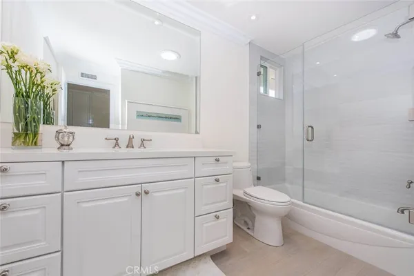 $6,200 | 11 Wickland, Irvine, CA 92620