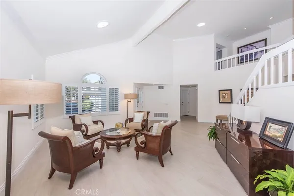 $6,200 | 11 Wickland, Irvine, CA 92620