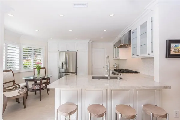 $6,200 | 11 Wickland, Irvine, CA 92620