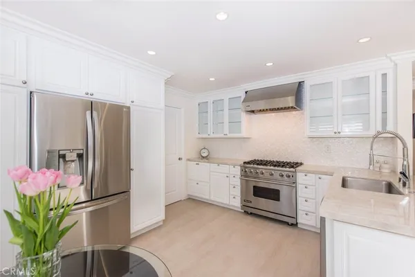 $6,200 | 11 Wickland, Irvine, CA 92620