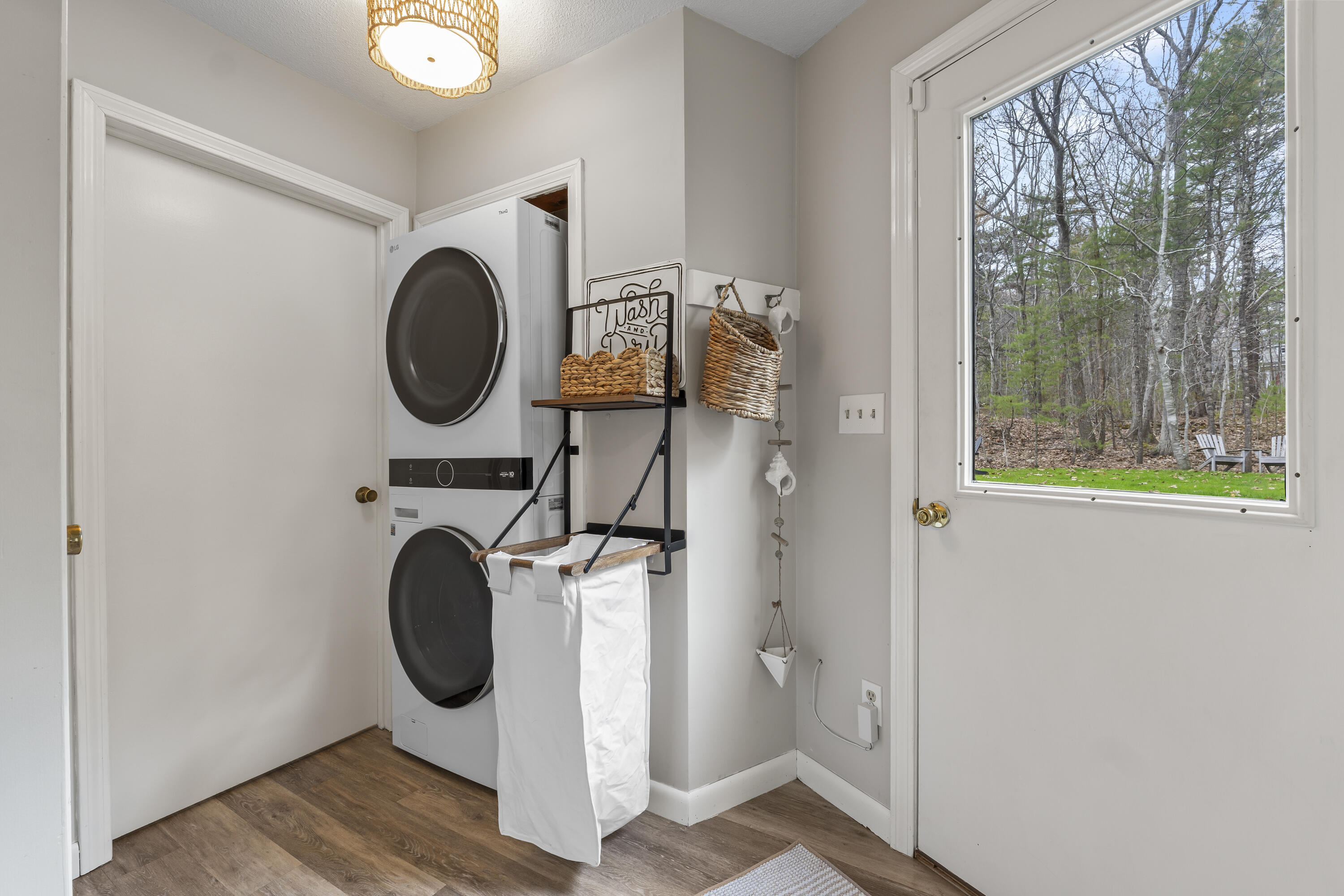 176 Shore Road York, ME 03902 - Photo 13 of 55 Laundry