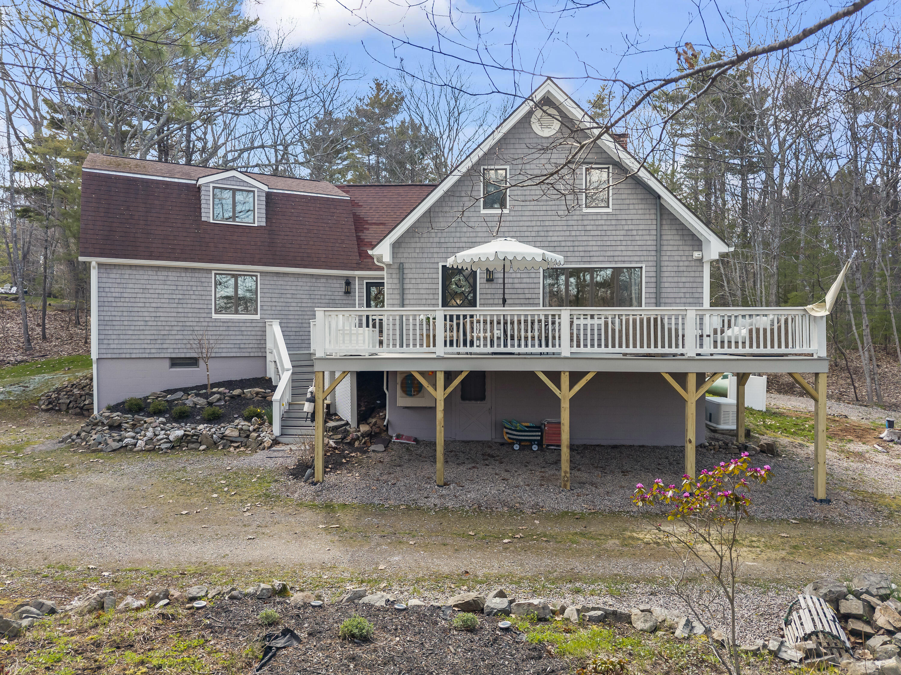 176 Shore Road York, ME 03902 - Photo 4 of 55 Exterior