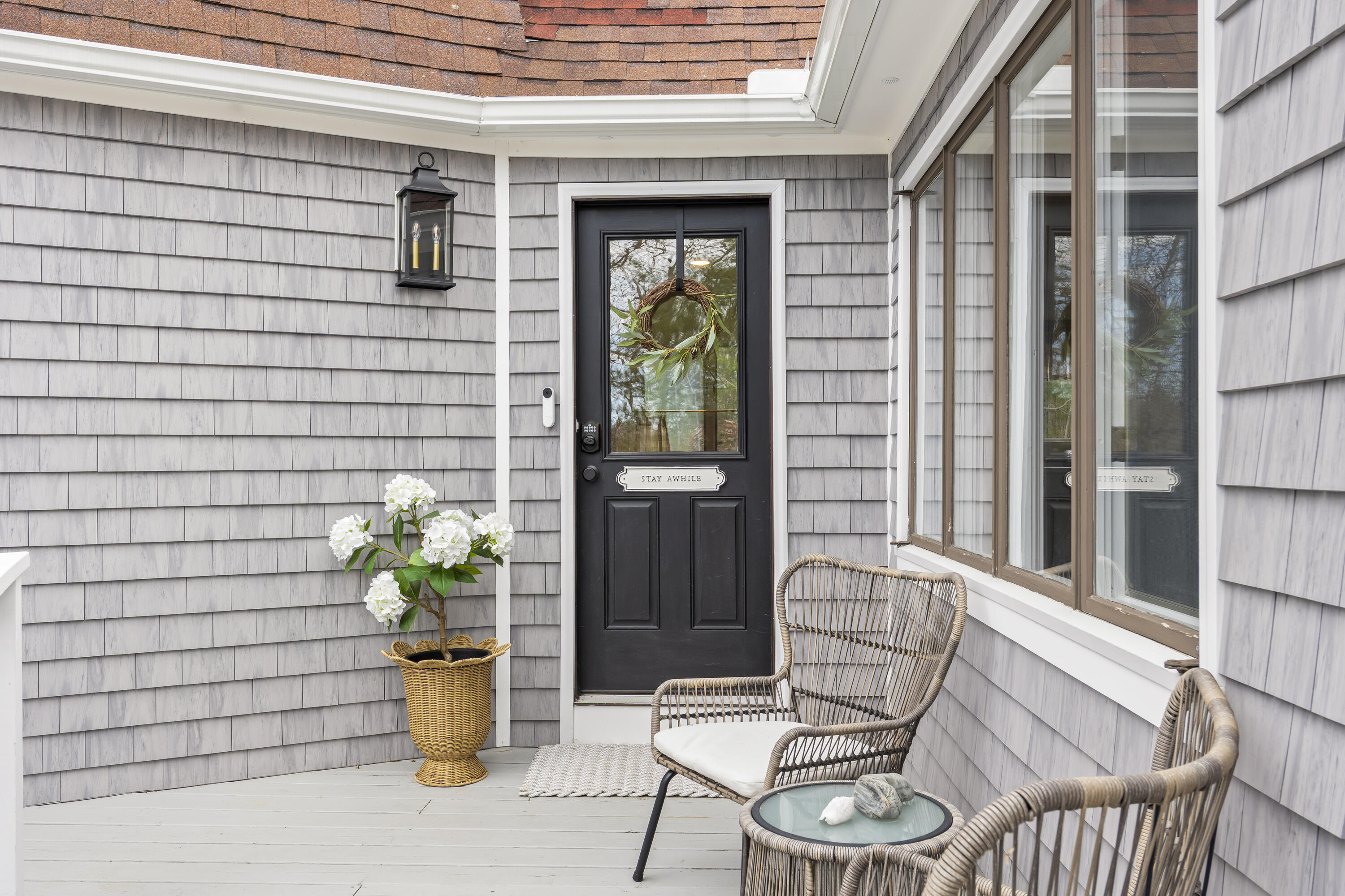 176 Shore Road York, ME 03902 - Photo 6 of 55 Entrance