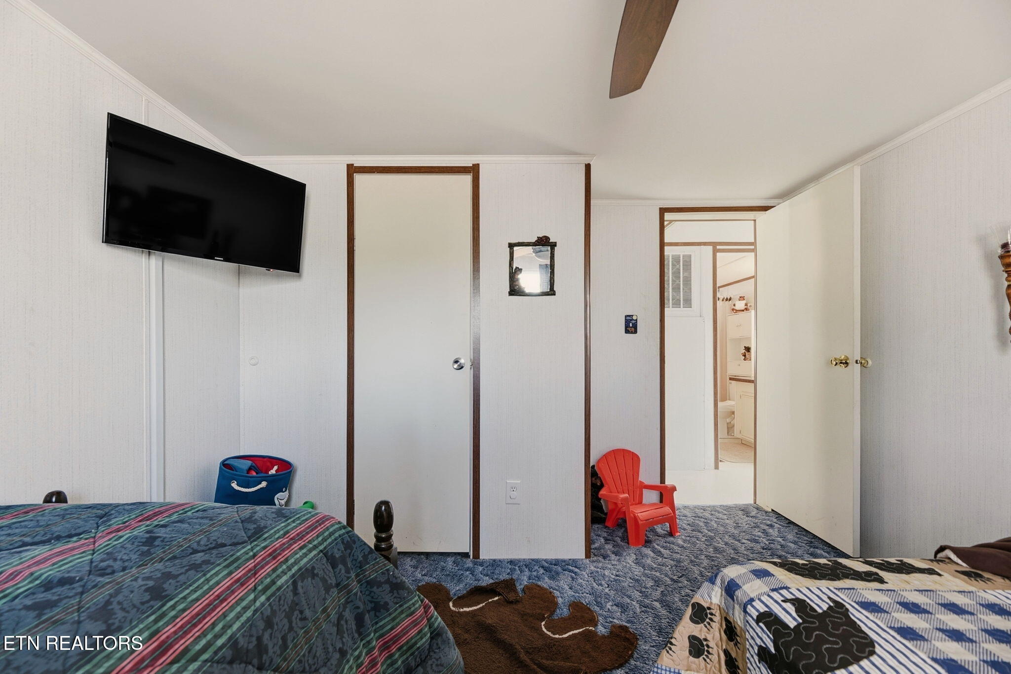 2459 Black Oak Ridge Road Sevierville, TN 37876 - Photo 22 of 47 22-web-or-mls-BlckOkRdg2459 (50)