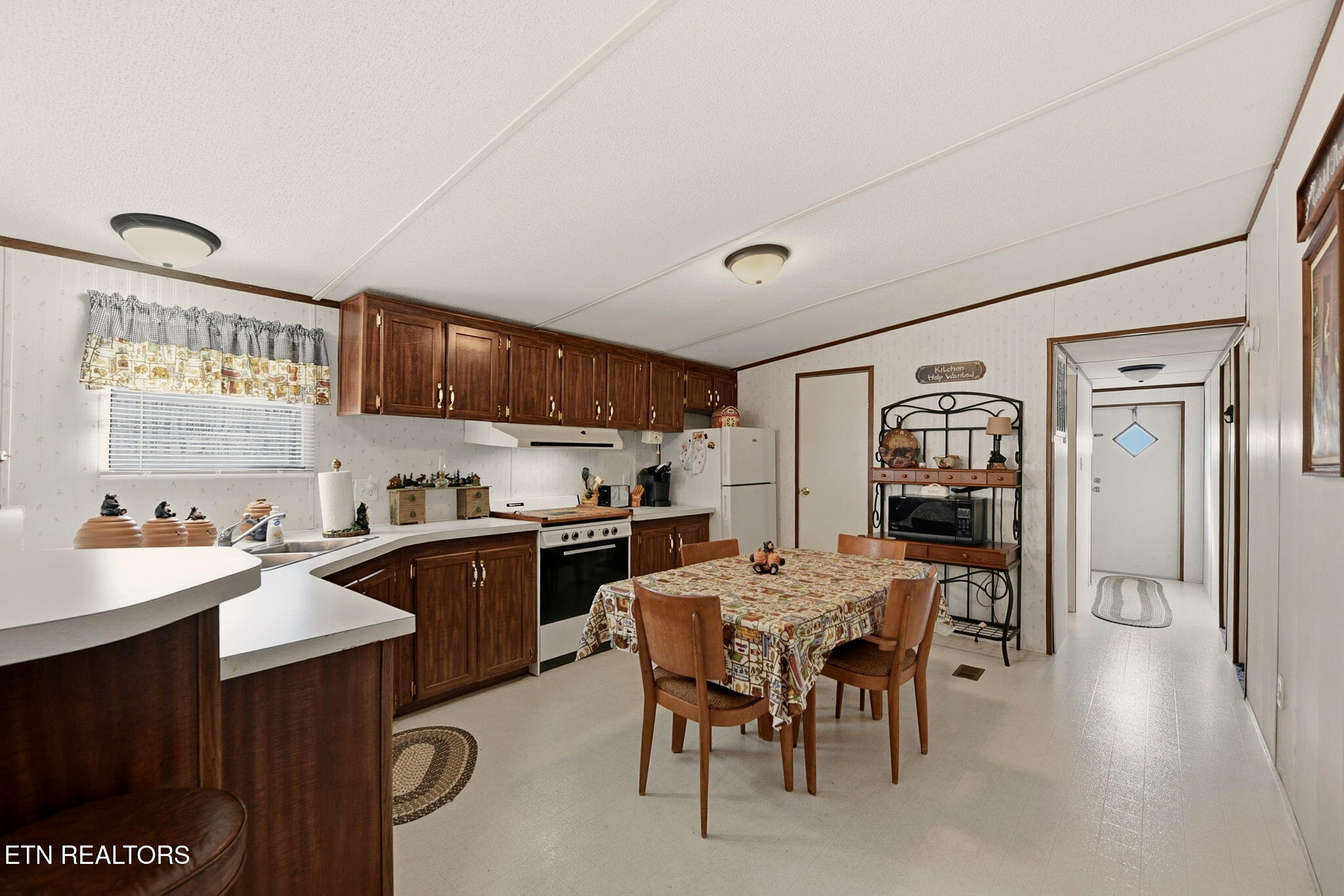 2459 Black Oak Ridge Road Sevierville, TN 37876 - Photo 8 of 47 8-web-or-mls-BlckOkRdg2459 (23)