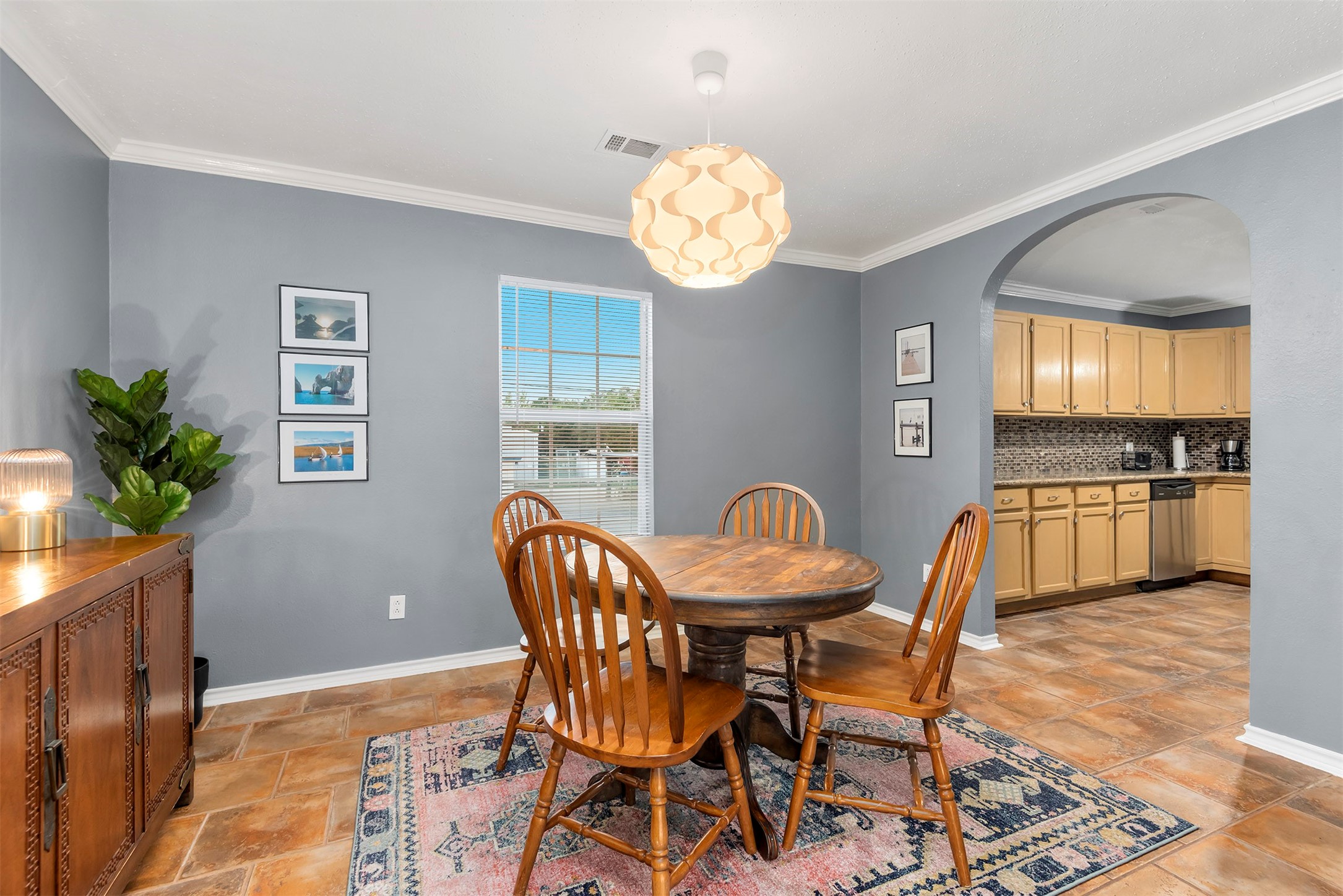 114 Grand Avenue Bacliff, TX 77518 - Photo 9 of 25