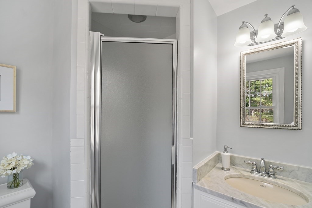 7 Robinwood Road Acton, MA 01720 - Photo 29 of 39 Gallery Image 29