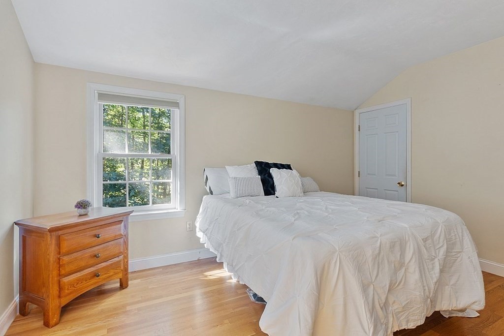 150 Chocolog Road Uxbridge, MA 01569 - Photo 20 of 29 Gallery Image 20
