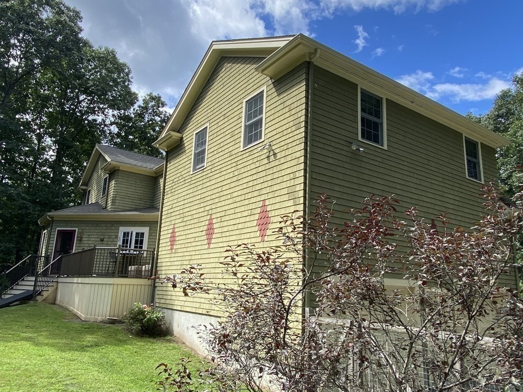 150 Chocolog Road Uxbridge, MA 01569 - Photo 22 of 29 Gallery Image 22