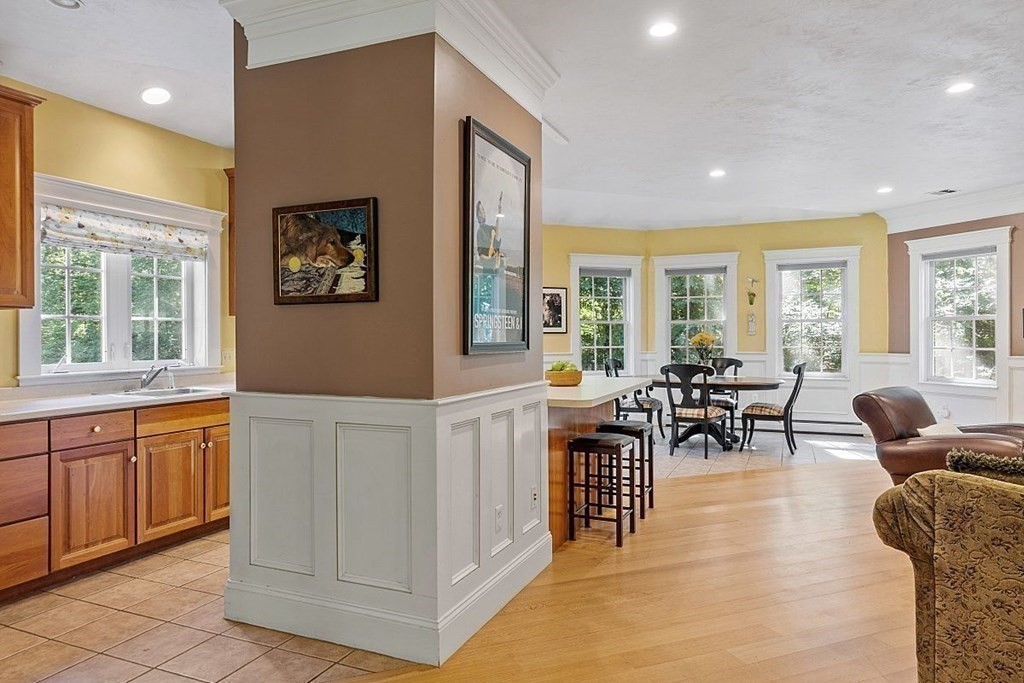 150 Chocolog Road Uxbridge, MA 01569 - Photo 3 of 29 Gallery Image 3