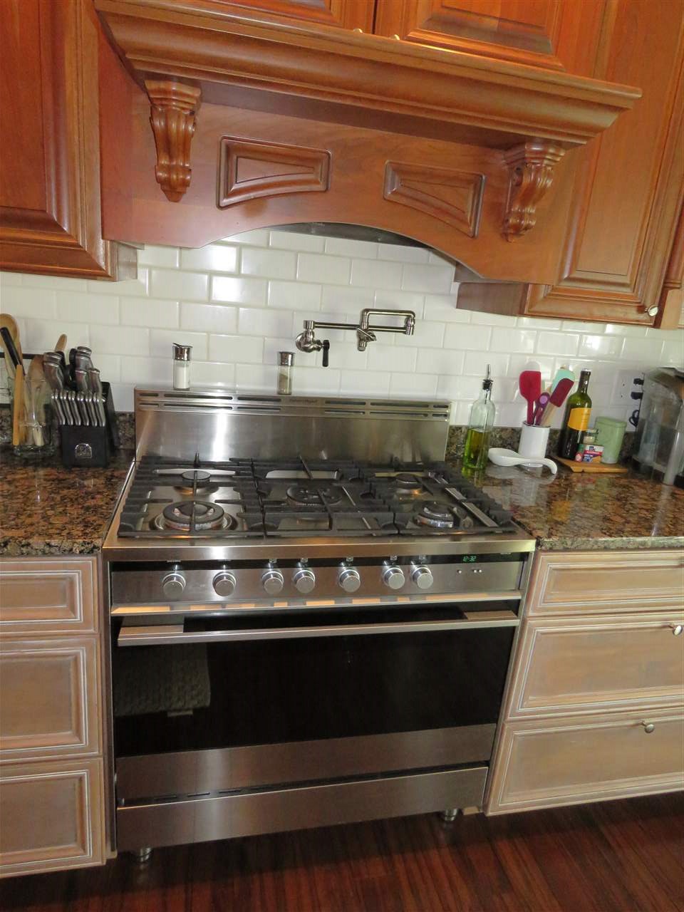 6006 North Wickwood Road Peoria, IL 61614 - Photo 8 of 36 Gallery Image 8