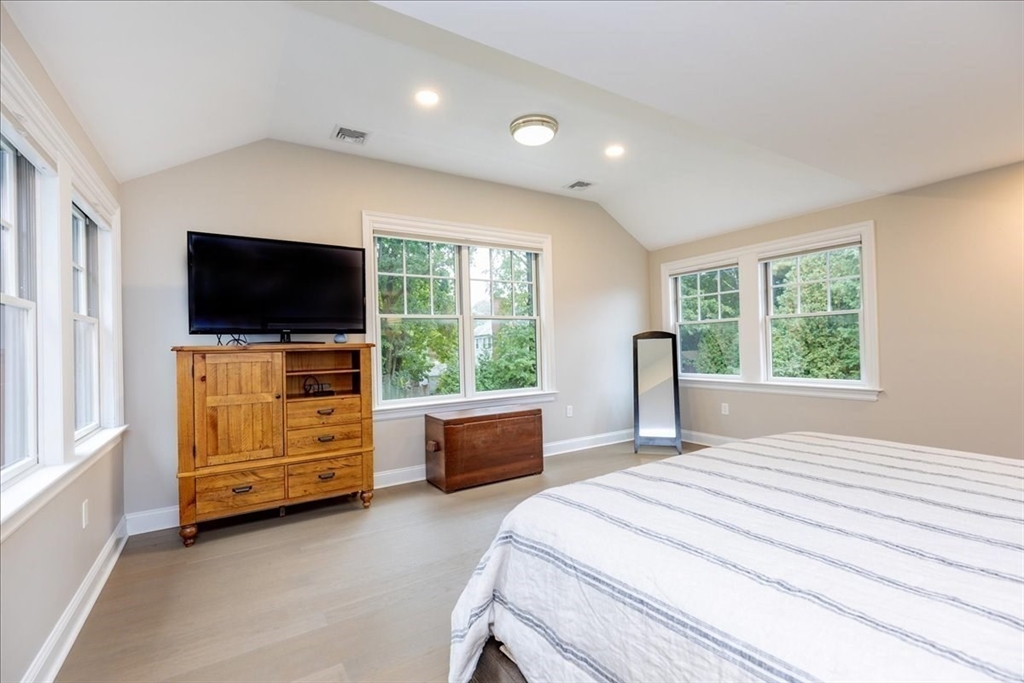 57 Bellevue Road Swampscott, MA 01907 - Photo 20 of 37 Gallery Image 20