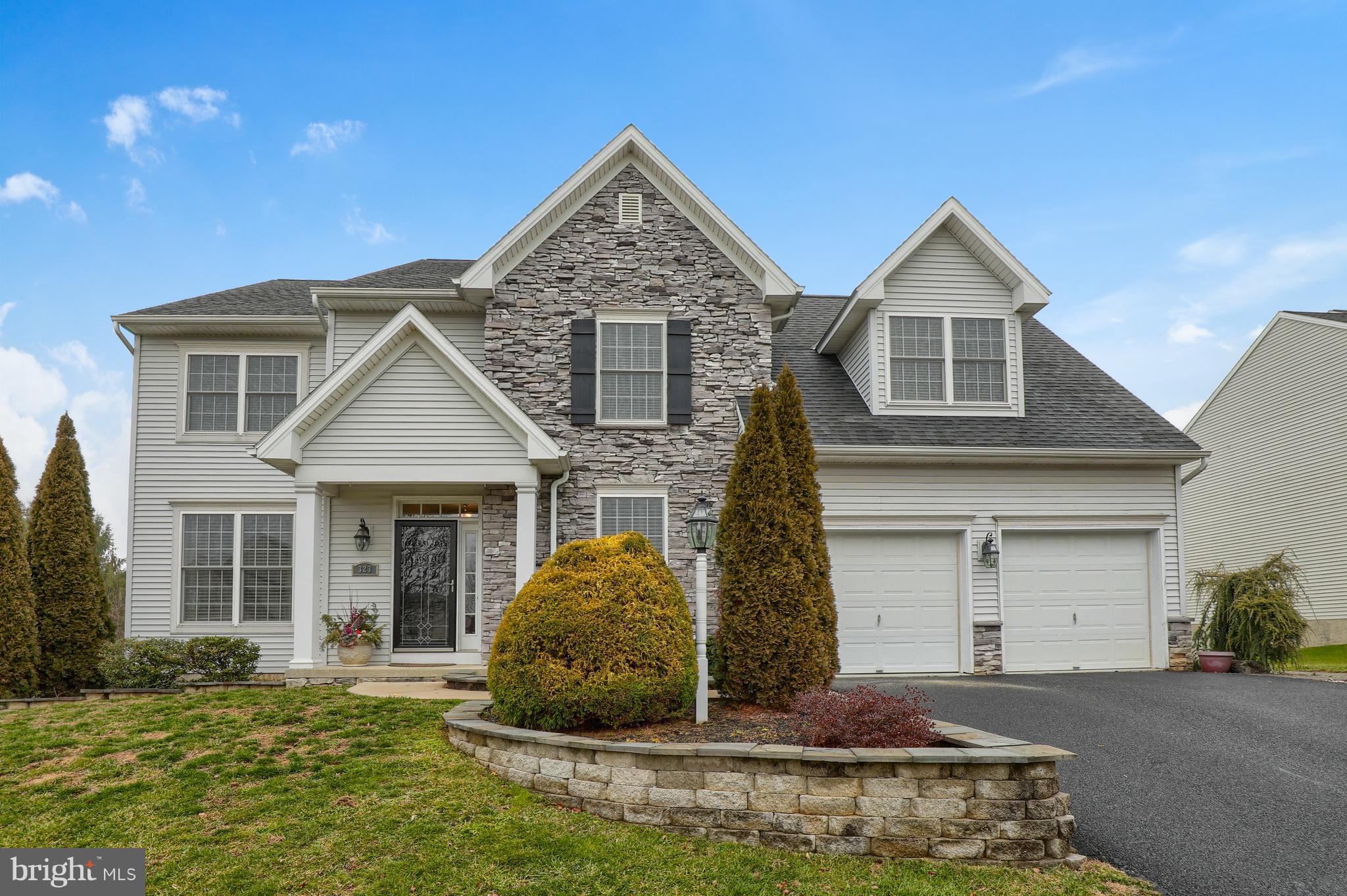 323 Squire Lane Lititz, PA 17543 - Photo 1 of 25 Gallery Image 1