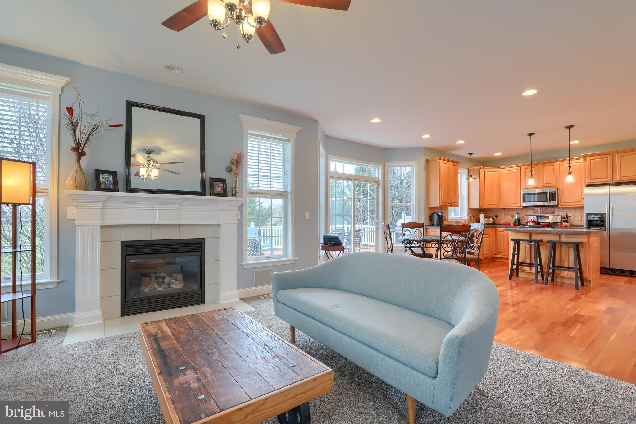 323 Squire Lane Lititz, PA 17543 - Photo 5 of 25 Gallery Image 5