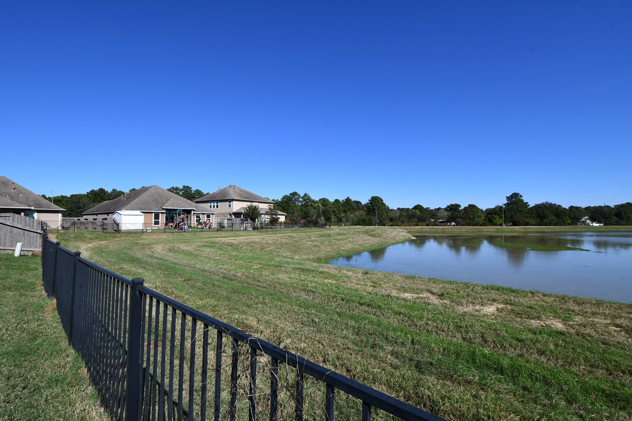 15462 Signal Ridge Way Cypress, TX 77429 - Photo 37 of 37 a view of lake from balcony