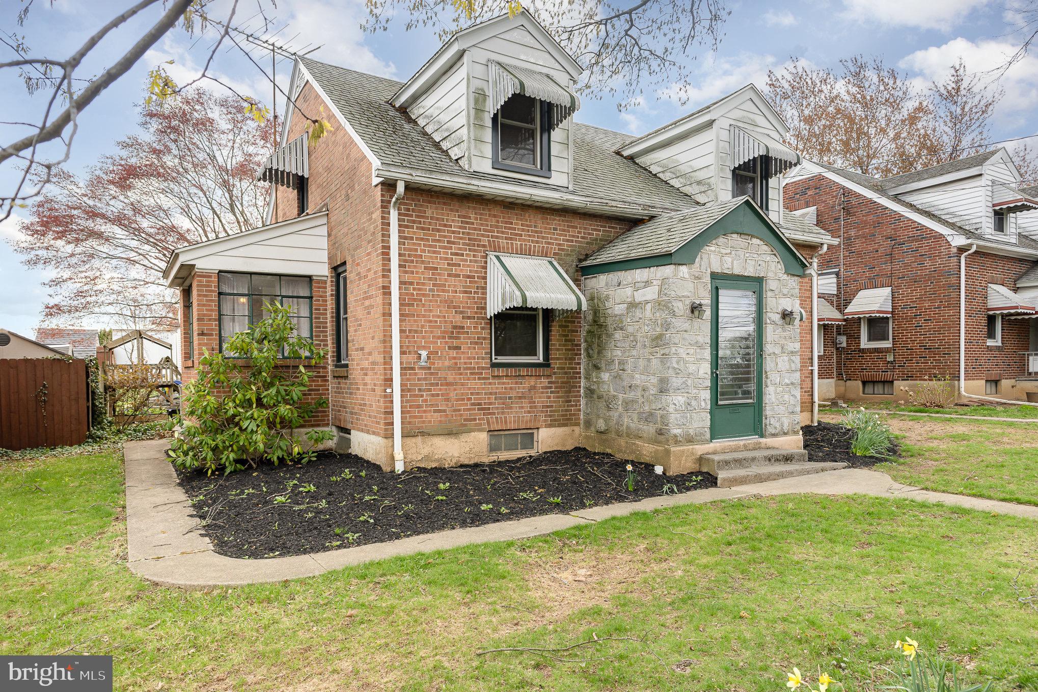 942 Quentin Road Lebanon, PA 17042 - Photo 3 of 29 Gallery Image 3
