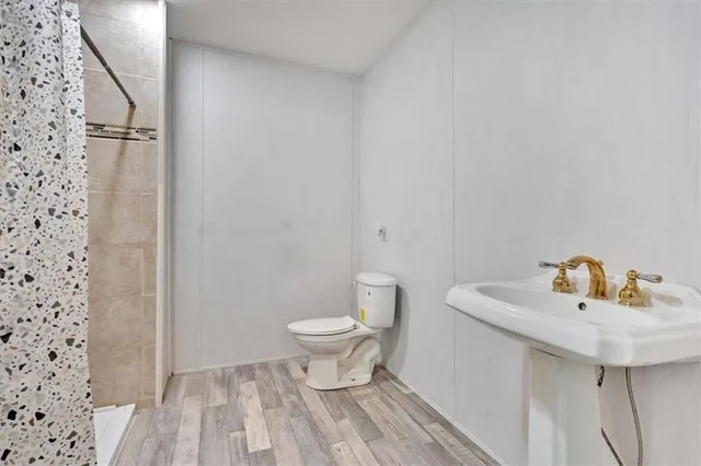 $392,900 | 196 Whitestone Drive, Talking Rock, GA 30175