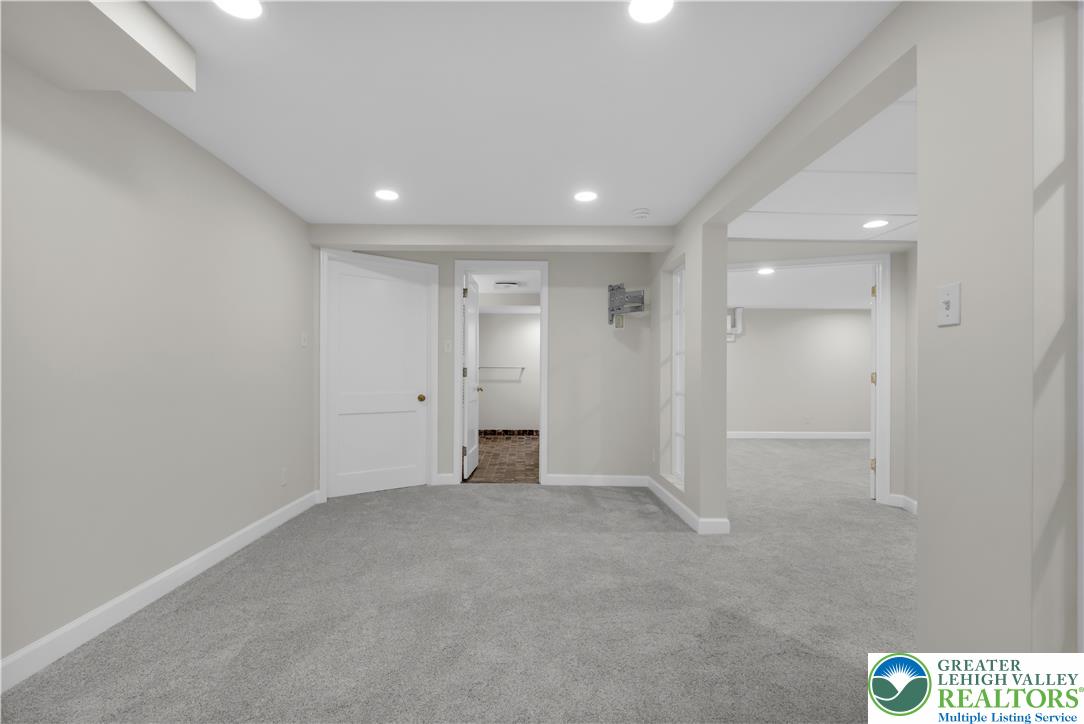 1942 Sycamore Street Bethlehem, PA 18017 - Photo 49 of 74 Open bonus room w/adjoining full bath