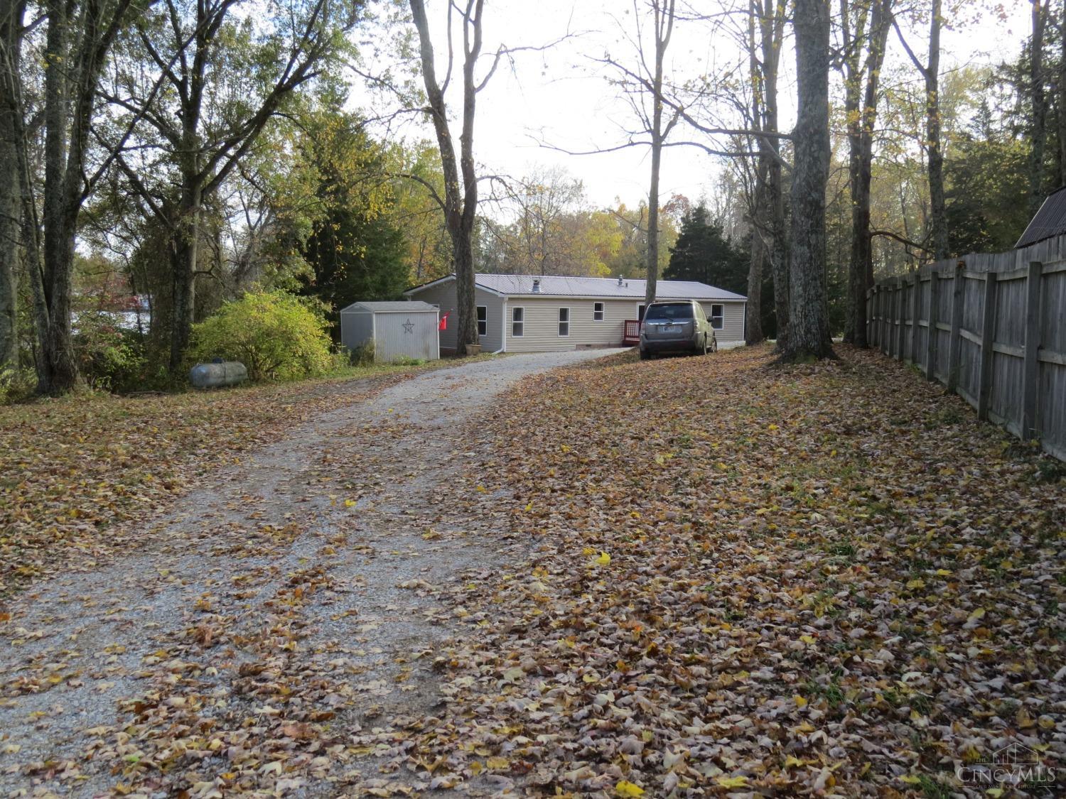 9390 Bradford Road Bennington, IN 47011 - Photo 5 of 60