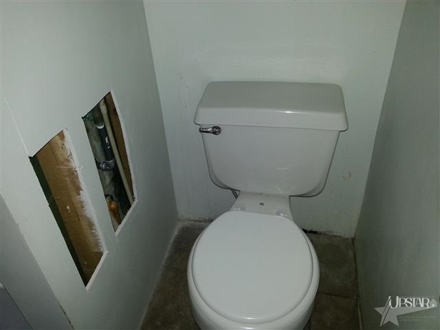 1390 South Warren Road Huntington, IN 46750 - Photo 15 of 18 Gallery Image 15