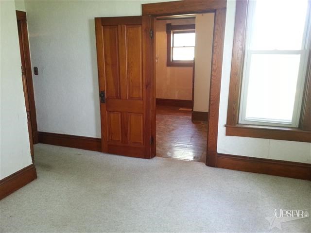 1390 South Warren Road Huntington, IN 46750 - Photo 10 of 18 Gallery Image 10