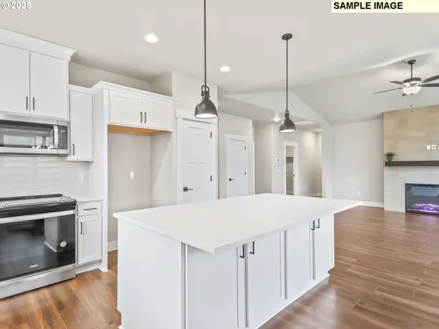 $604,960 | 1570 Northeast Wiley Lane, Unit 11, Estacada, OR 97023