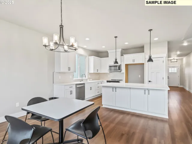 $604,960 | 1570 Northeast Wiley Lane, Unit 11, Estacada, OR 97023