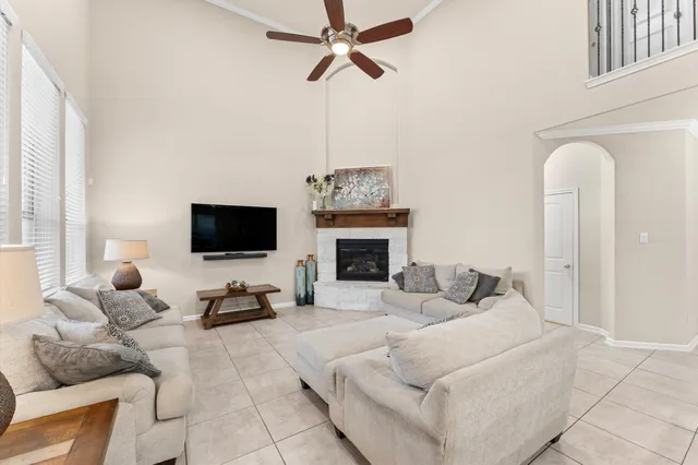 $3,100 | 1539 Giles Drive, Richmond, TX 77406