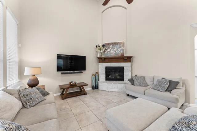 $3,100 | 1539 Giles Drive, Richmond, TX 77406